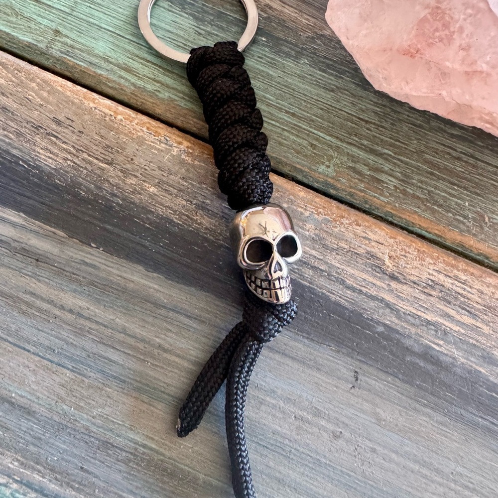 Black Skull Keychain